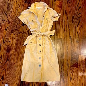 Diane von furstenberg button up khaki dress with tie